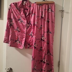 Victoria Secret Satin Valentines Set